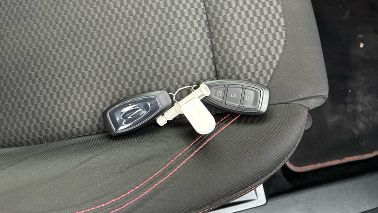 Ford Puma 1.0 EcoBoost Hybrid mHEV 155 ST-Line 5dr Petrol Hatchback